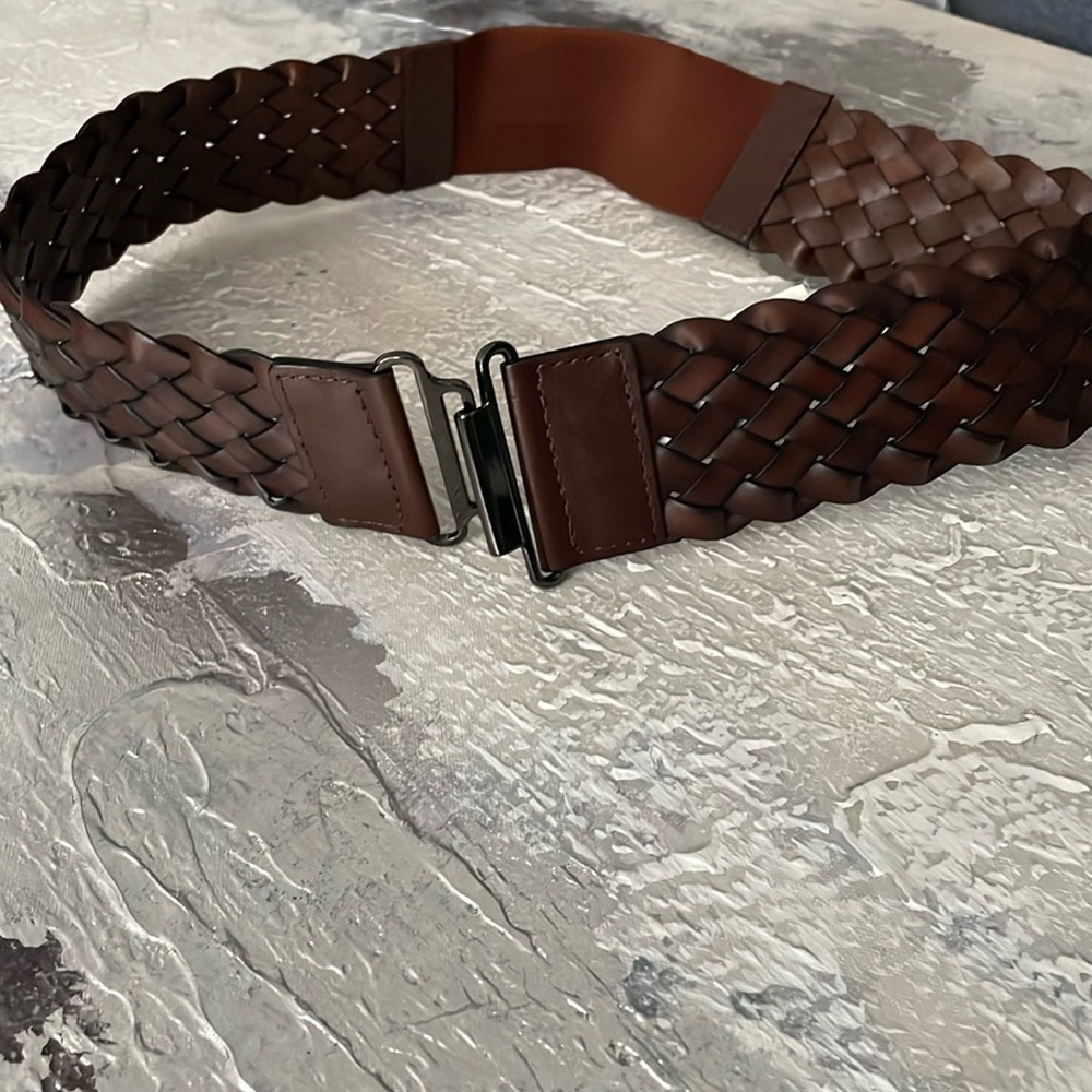 Woven leather belt